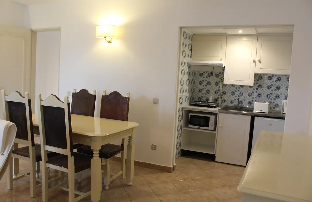 Cheerfulway Minichoro Apartamentos-1